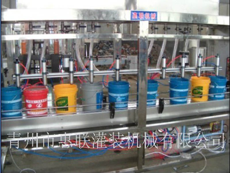 全自動潤滑油灌裝機(jī)